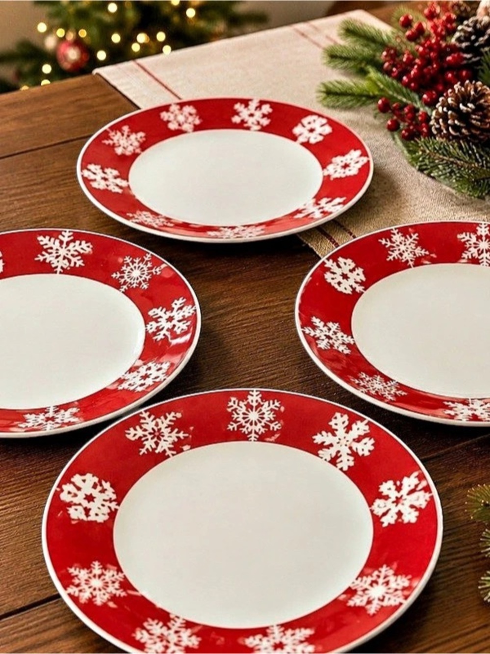 Royal Norfolk Snowflake Christmas Dinner Plates Set of 4 Red White 10.5”